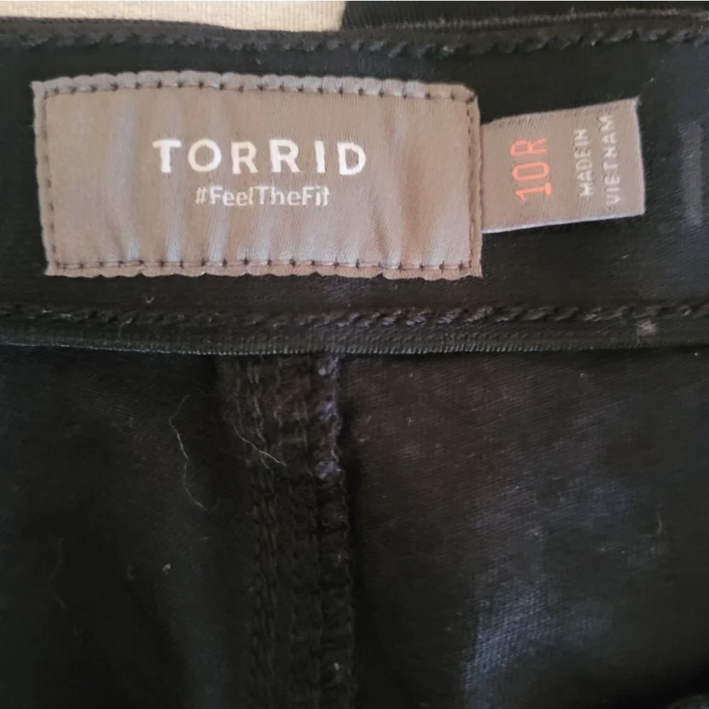 Torrid Feel The Fit Black Pants Size 10